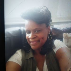 Meet your Posher, Anita